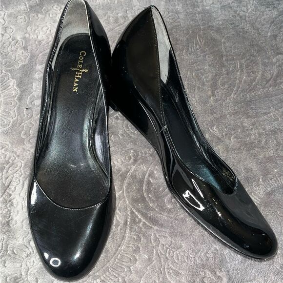 Cole Haan Nike Air Black Wedge Patent Leather Heels with Rounded Toe Size 7 B - Picture 2 of 9